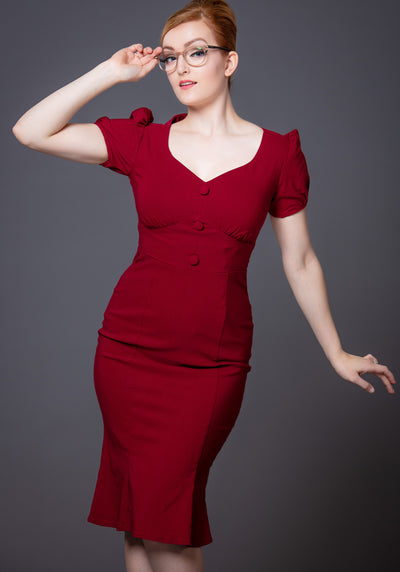 1940's Deep Red Fishtail Kynämekko-Lady Vintage-Miss Windy Shop