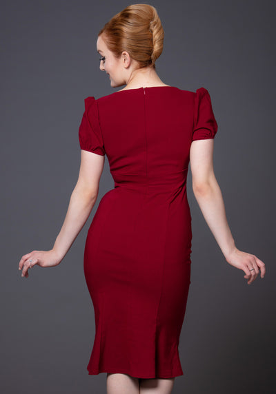 1940's Deep Red Fishtail Kynämekko-Lady Vintage-Miss Windy Shop