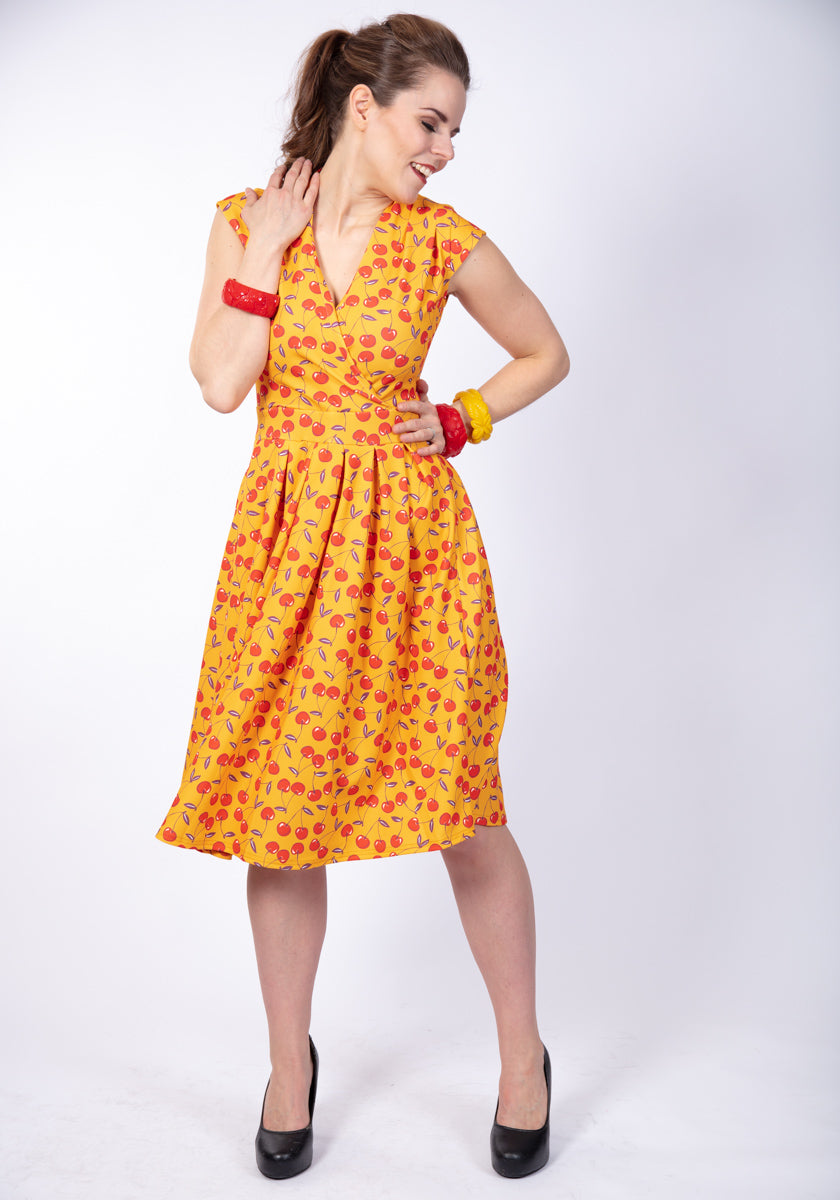 Eva Mustard Cherry Vintagemekko-Lady Vintage-Miss Windy Shop