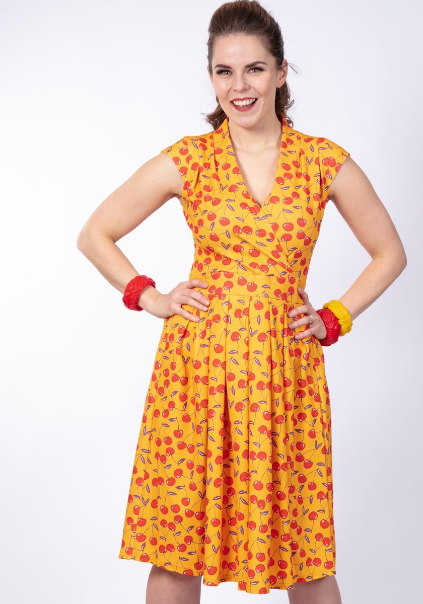 Eva Mustard Cherry Vintagemekko-Lady Vintage-Miss Windy Shop