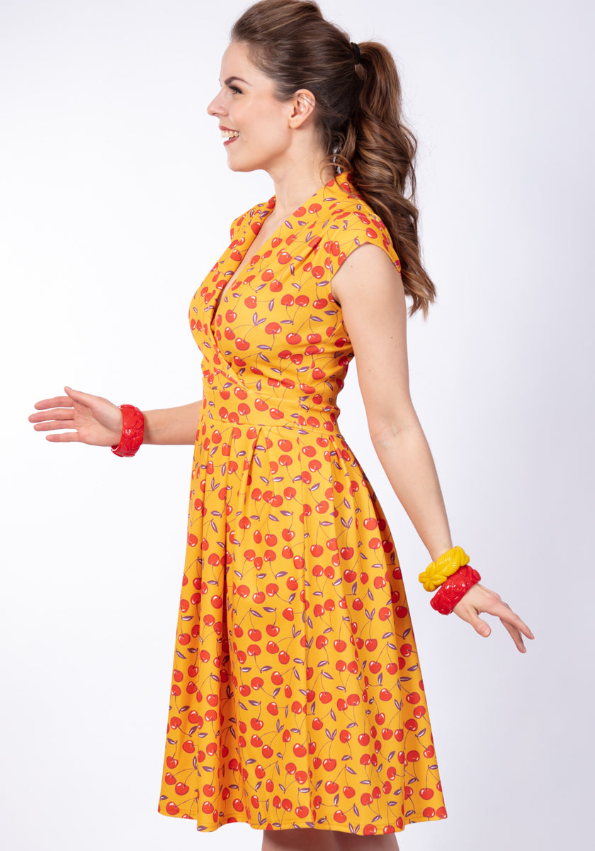 Eva Mustard Cherry Vintagemekko-Lady Vintage-Miss Windy Shop