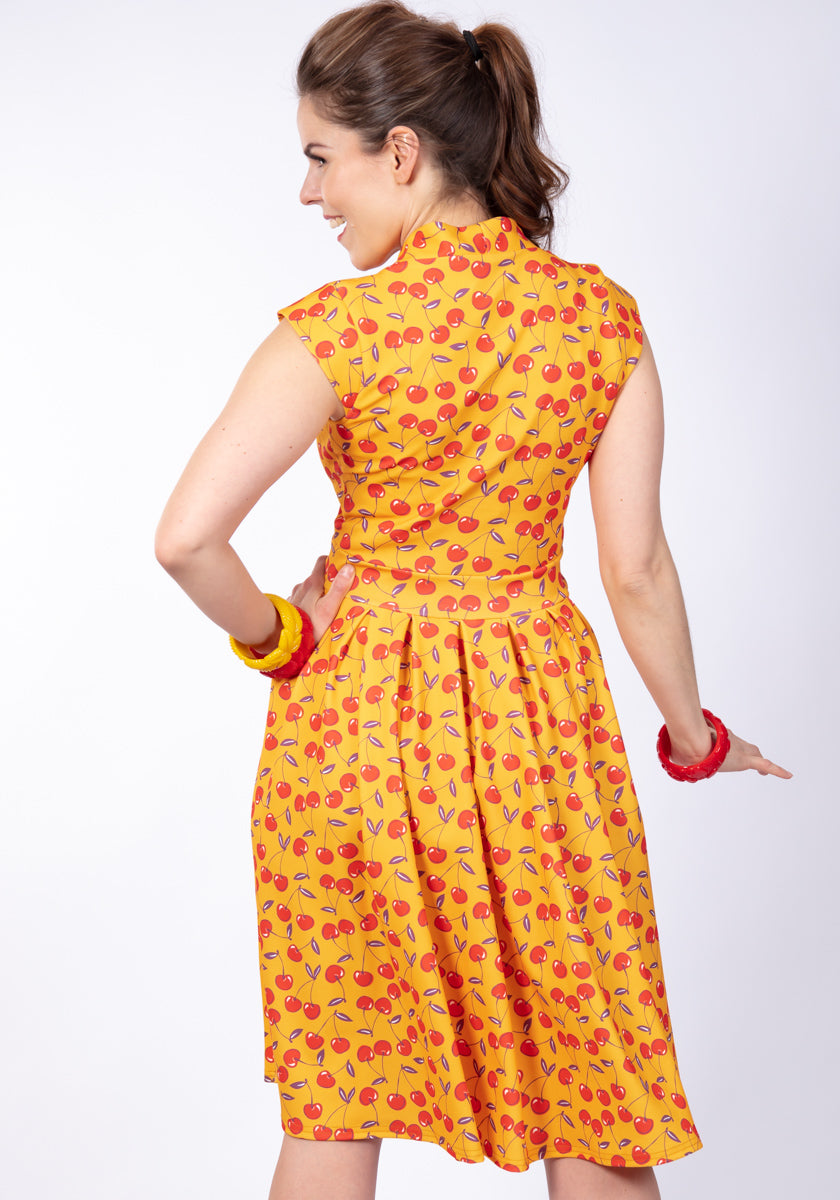 Eva Mustard Cherry Vintagemekko-Lady Vintage-Miss Windy Shop
