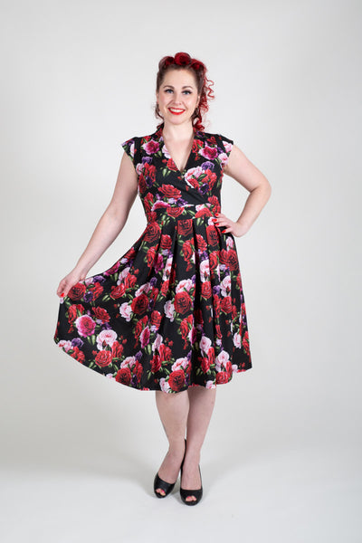 Eva Red Roses Vintagemekko-Lady Vintage-Miss Windy Shop